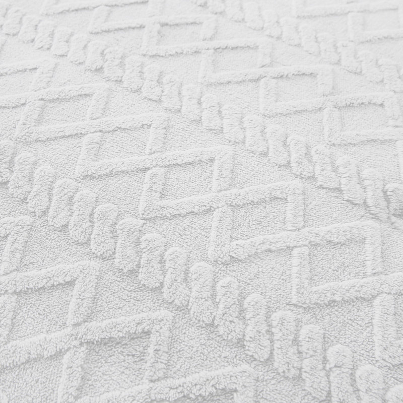 Polyester Comforter, King Comforter + 2 King Shams, White