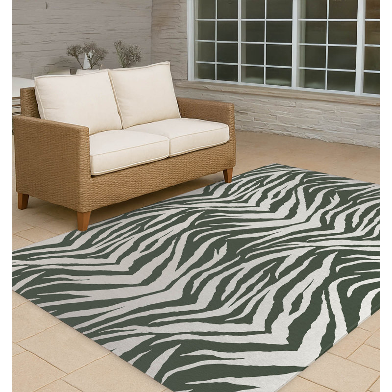 Zebra Patch Non-Slip Outdoor Rug, Rectangle 4' x 6'