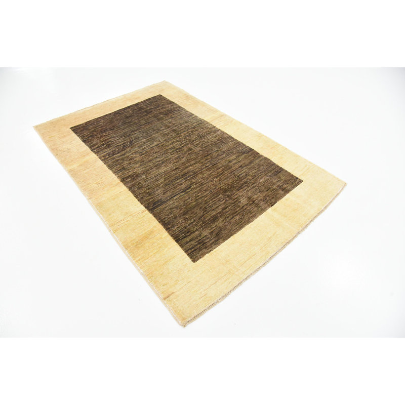 Tapis de surface en laine brun/crème 4 pi x 5 pi 8 po one-of-kind-noué la main Nash
