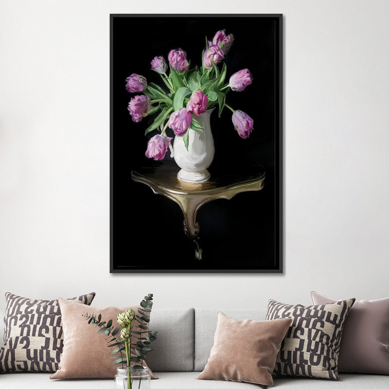 «Cascading Tulips», impression sur toile, H 26 po x l 18 po x P 1,5 po, Toile avec cadre noir, Pas de tapis