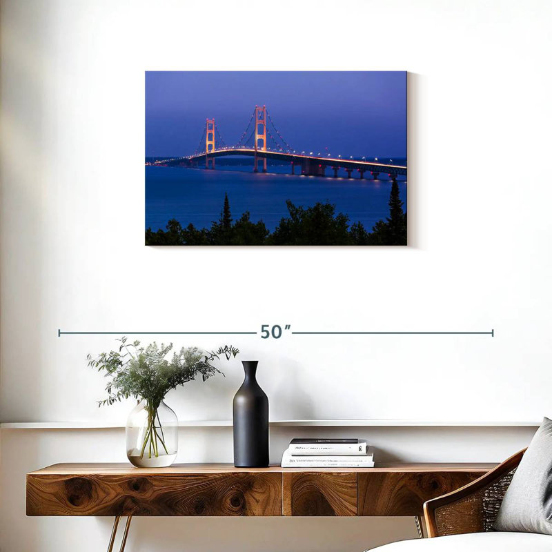 Lilie Mighty Mac Twilight, 20" H x 30" W