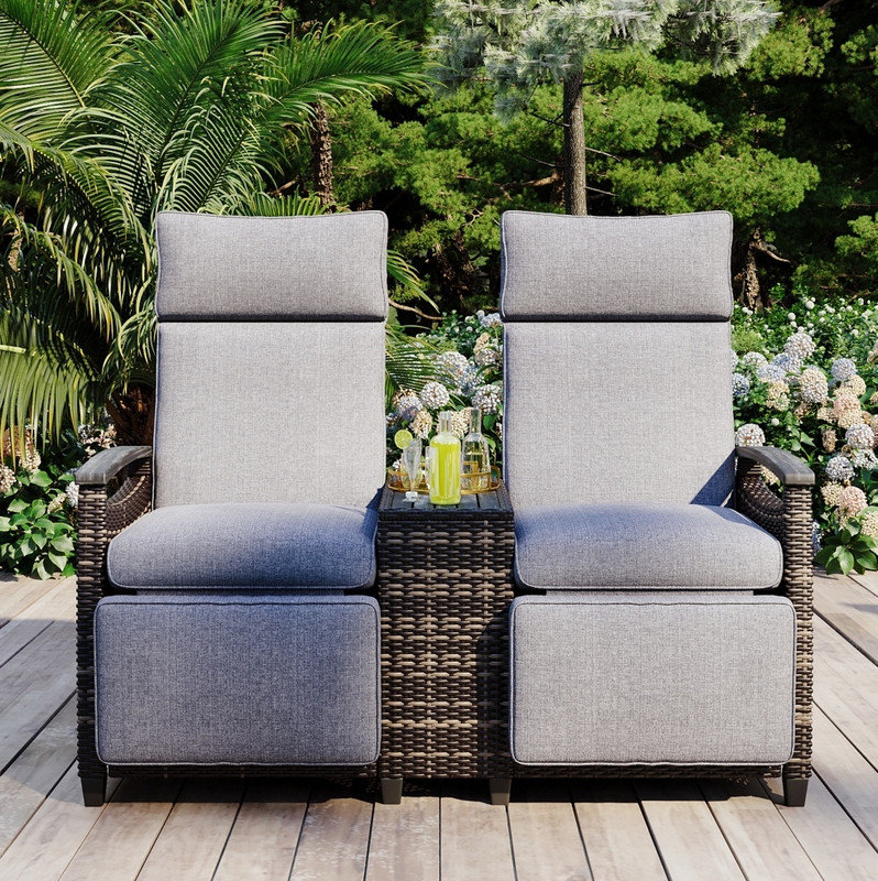 Causeuse inclinable en osier pour patio