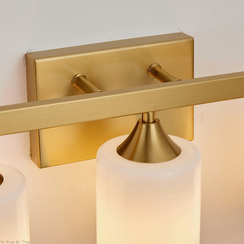 Luminaire de salle de bain industriel en verre brossé cylindrique givré 3 lumières, Gold 3-Light