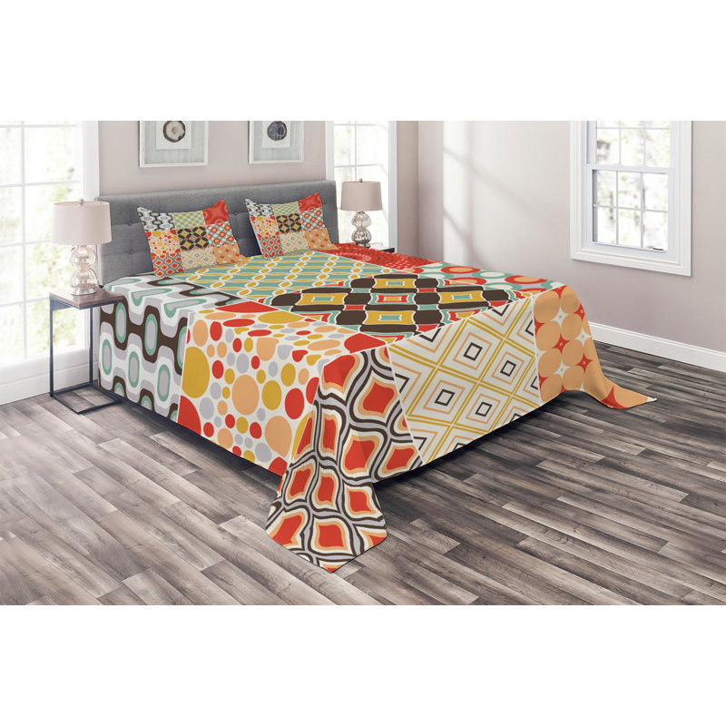 Modern & Contemporary Polyester Geometric Shapes Coverlet, King Bedspread + 2 Shams