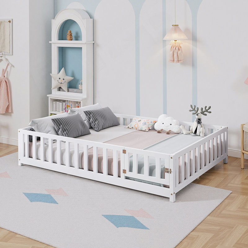 Lit plateforme double pleine grandeur avec clôture et porte, White