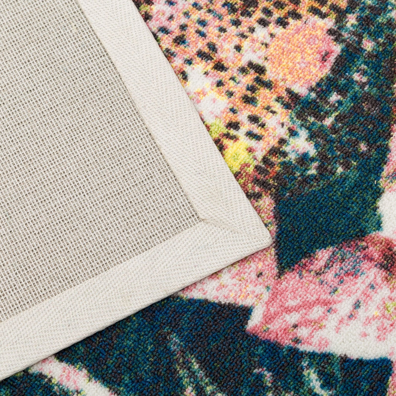 Sunshine collection: The Sunshine series adopts a tropical style. The whole rug uses bright and rich colors, bringing a warm and unrestrained atmosphere.