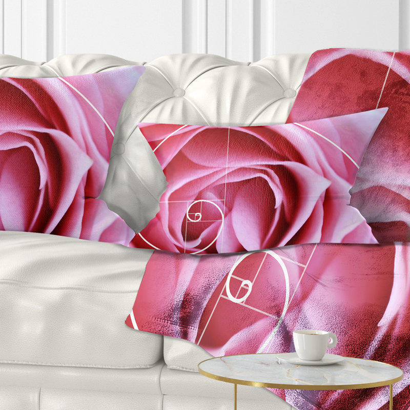 Coussin lombaire à fleurs et à agencement en spirale floral