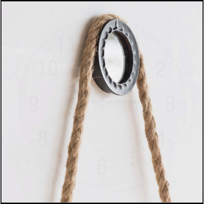 Élégant miroir Cleveland avec sangle en corde et cadre en métal gris pour décoration murale