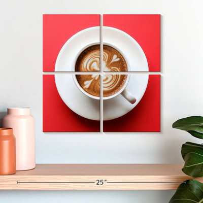 Yarlin Coffee On Red
