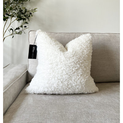 Teddy Faux Fur Pillow Cover