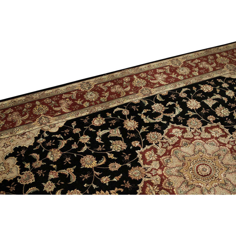 Hand Woven Wool Oriental Area Rug