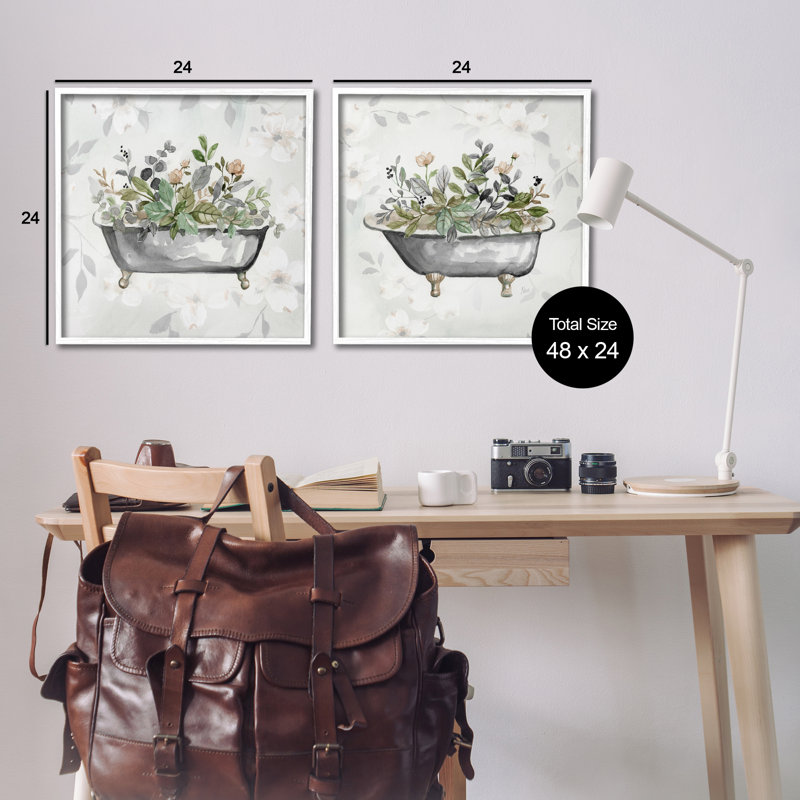 Ensemble de 2 giclées sur fond gris avec aquarelle, Giclée encadrée blanc bord de mer, H 24 po x l 24 po