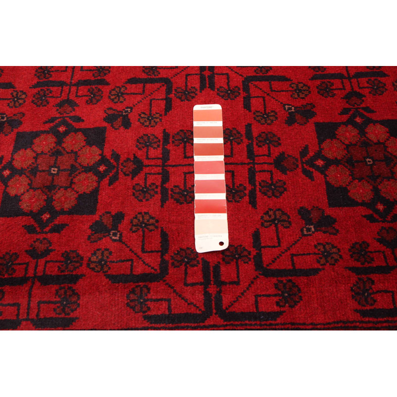 Tapis rouge Castano 6 pi 10 po x 9 pi 8 po