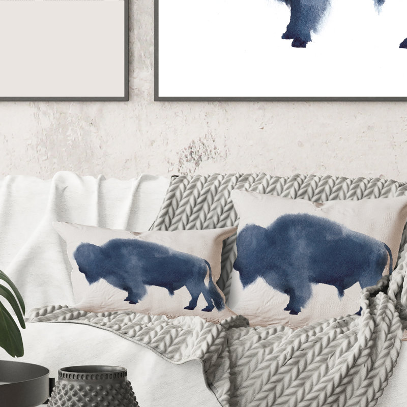 Coussin bleu marine à motif bison bleu marine, 18" x 18"