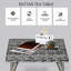Petite table d'appoint carrée en rotin