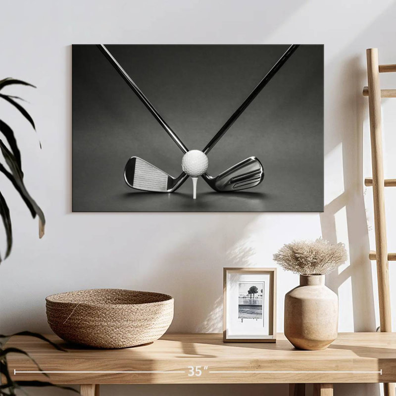 Sireci Metal Golf, 16" H x 24" W