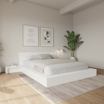 Makoa 3-Piece Low Platform Bedroom Set