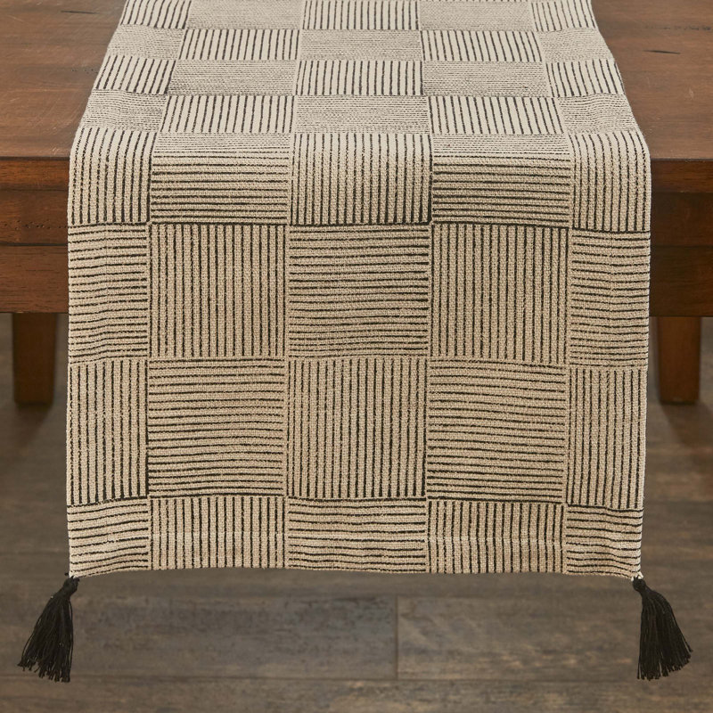 Chemin de table Kintrell