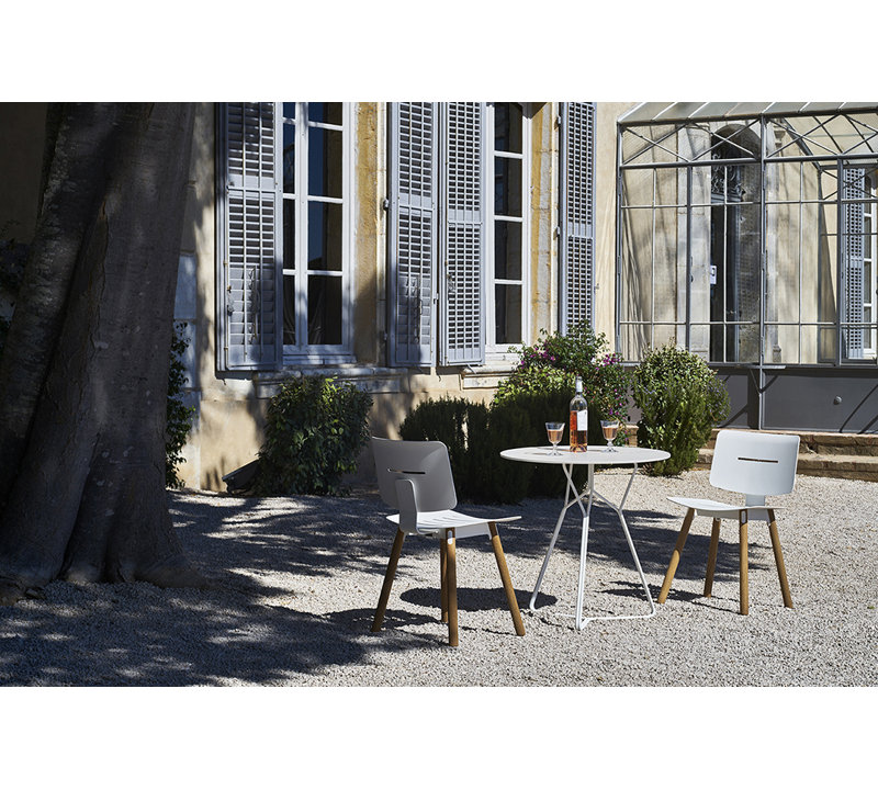 Serac Round Dining Table, White HPL