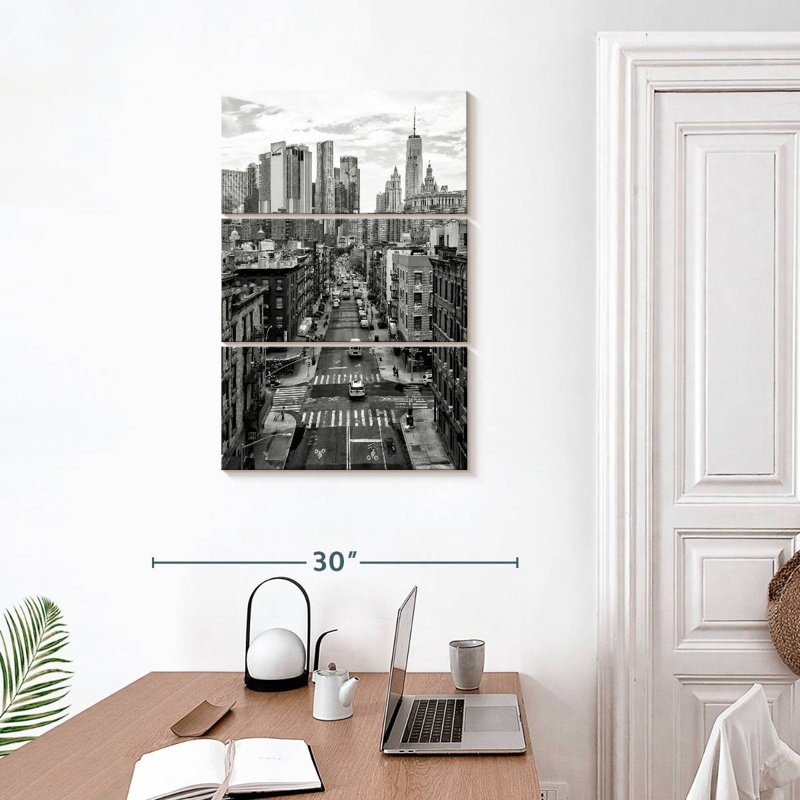 Sireci Downtown NYC, 32" H x 20" W