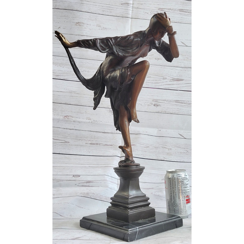 Figurines et sculptures Tauseek