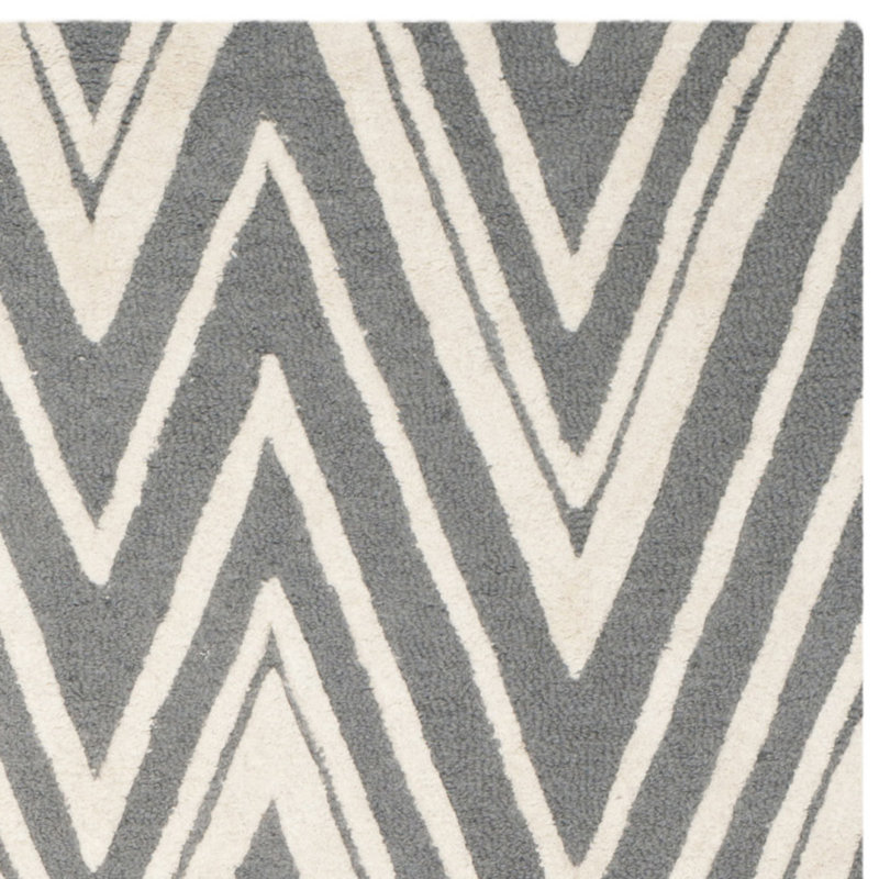 Ellicott Hand Tufted Wool Chevron Rug, Rectangle 4' x 6'