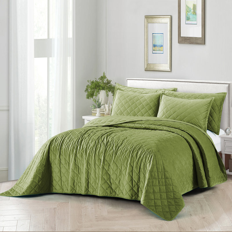 Polyester Coverlet with Pillow Shams Included, Avocado