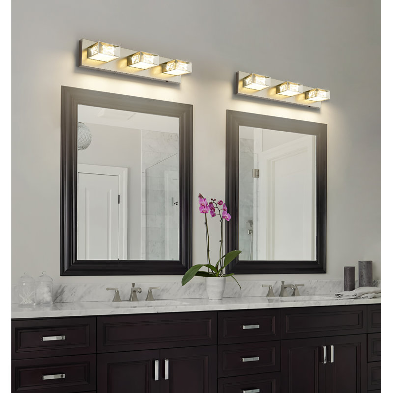 Éclairage de meuble-lavabo à intensité variable avec interrupteur réglable 5-CCT, Nickel brossé, 3 lumières
