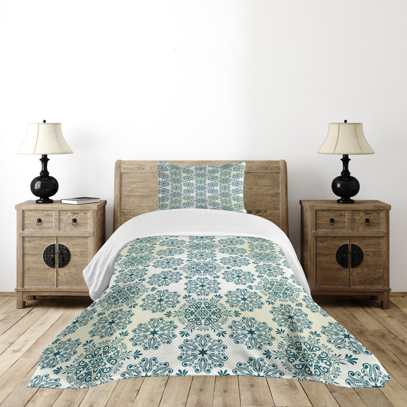 Ambesonne Winter Bedspread Set  Mandala Style  Teal Cream, Twin Coverlet / Bedspread + 1 Standard Shams