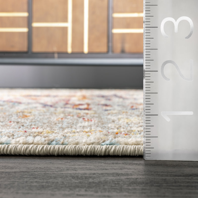 Tapis performance persan gris délavé tissé à la machine Chiasson, Ovale 5 pi x 8 pi
