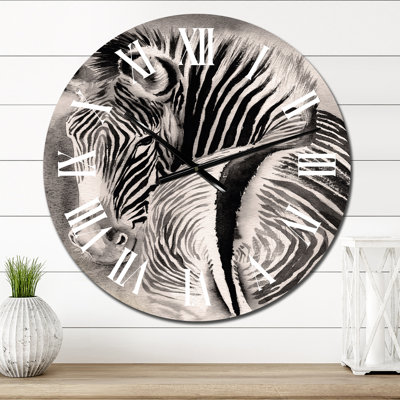 Zèbre avec rayures contrastantes noires et blanches IV - Horloge murale traditionnelle