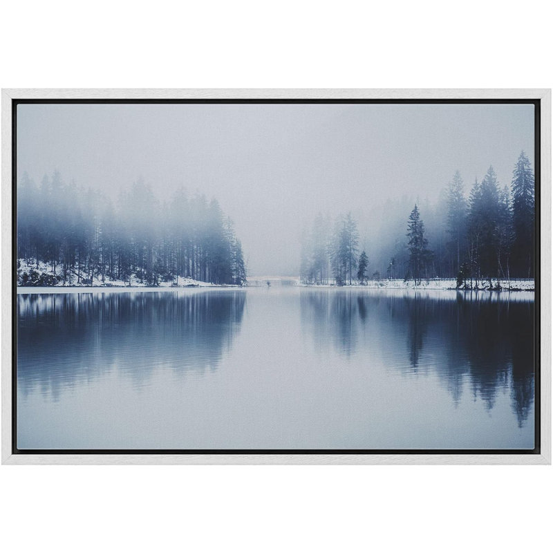 Peaceful Snowy Forest, lac, hiver, nature sauvage, photographie, art moderne, rustique, H 16 po x l 24 po