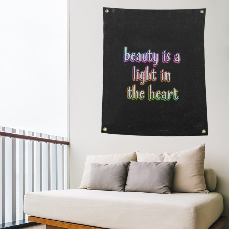 Tapisserie tableau noir en polyester citation beauté, H 80 po x l 59 po, Arc-en-ciel