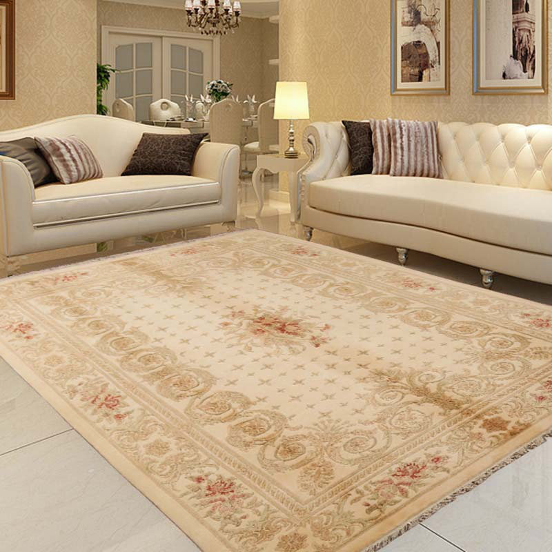 Bei Wool Oriental Area Rug, Rectangle 3'1" x 4'11"
