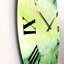 Horloge murale moderne pastel abstrait avec taches vert foncé et beige-60186907