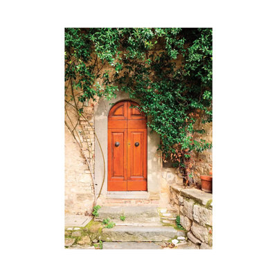Italie, Toscane, Greve in Chianti. Chianti Vineyard. Porte d'entrée de maison de ferme en pierre. par Emily Wilson - Photographie sur toile tendue