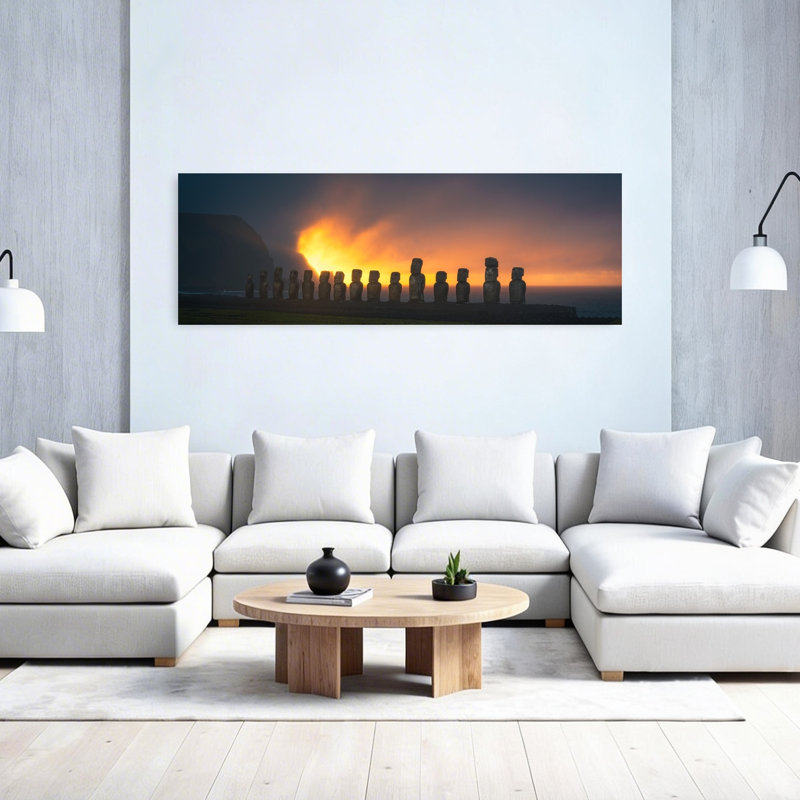 «Dramatic Moai Sunset», art dramatique abstrait de paysage côtier, H 60 po x l 20 po