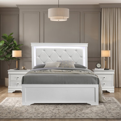 Jaquayvion King 3PC White