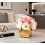 Arrangement de vraies roses dans un vase