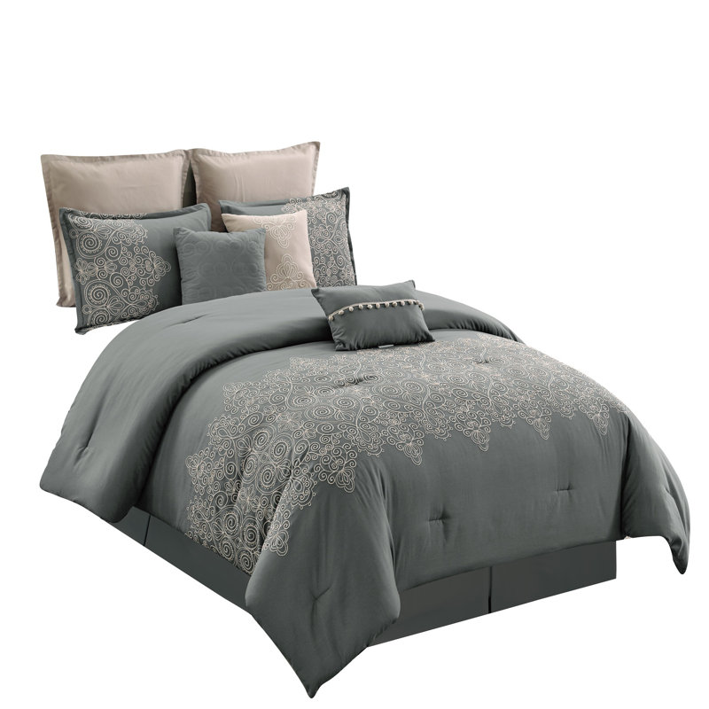 Oakley Polyester Abstract Comforter, Queen Comforter + 7 Additional Pieces