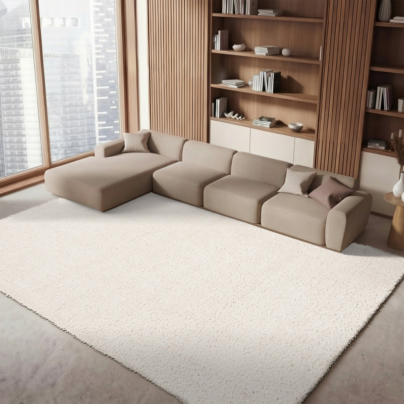 Brittney Performance solid color shag rug, Carré 8 pi