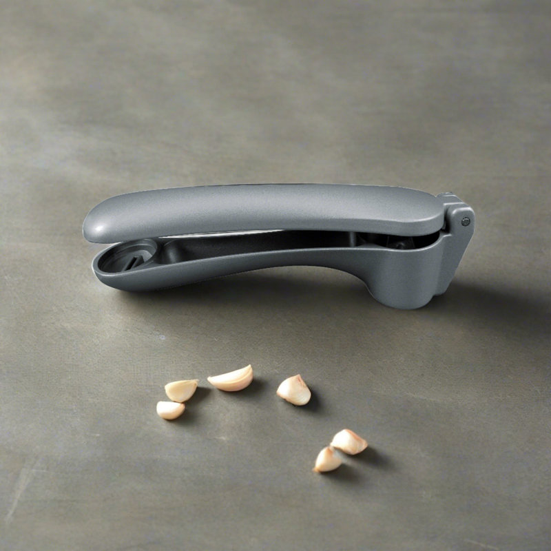 Cuisinox 2 - Piece Garlic Press Set