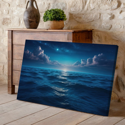 Toile, paysage serein de nuit avec un vaste océan ondulé sous un art mural