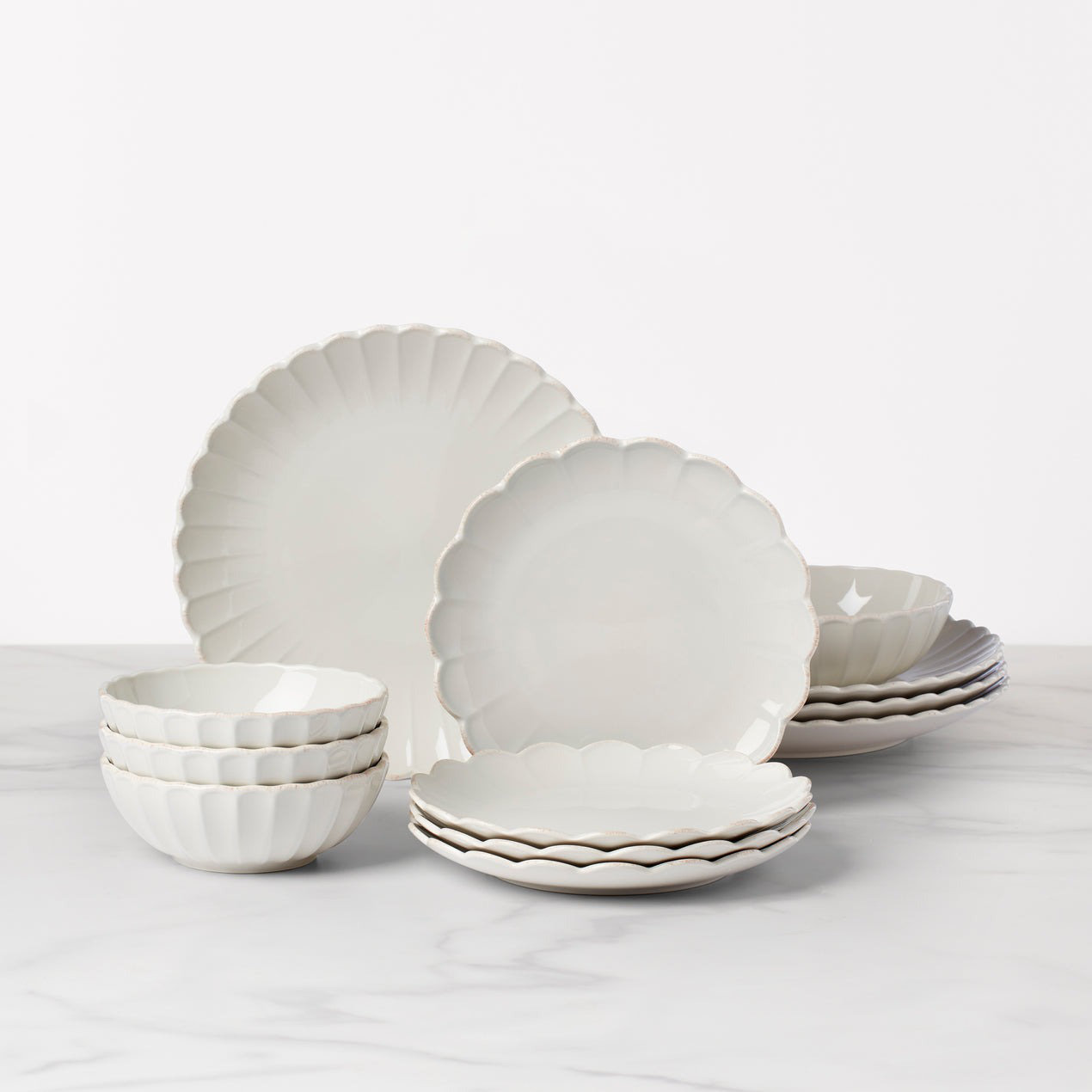 Lenox French Perle Scallop White Scallop 12 Piece Dinnerware Set, Service for 4 & Reviews | Wayfair