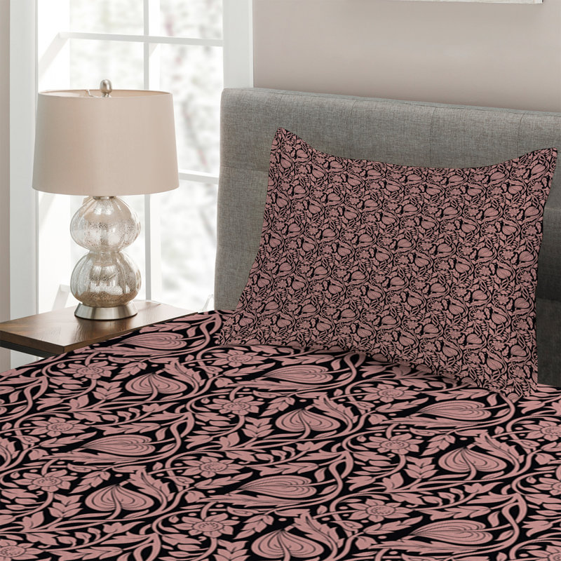 Flower Farmhouse / Country Polyester Damask Coverlet, Twin Bedspread + 1 Sham
