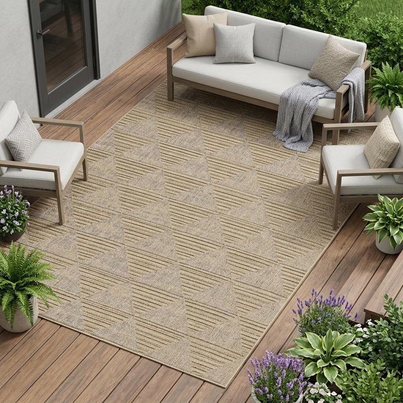 Tapis d'intérieur / extérieur géométrique beige et brun 8 pi x 11 pi