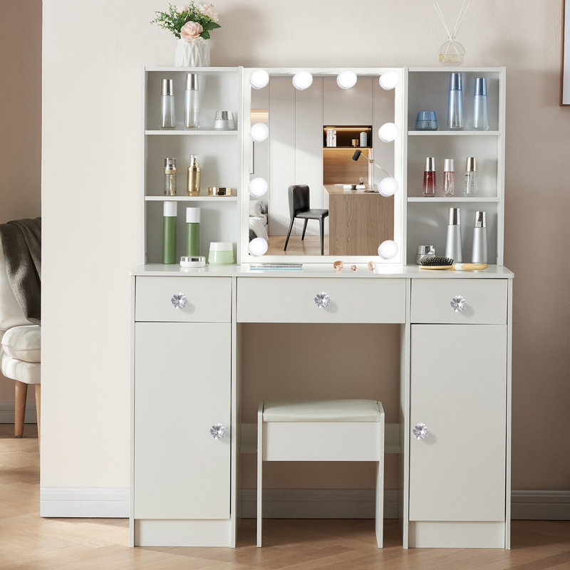 White Makeup Vanity Set