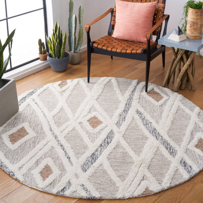Alirra Geometric Indoor Rug
