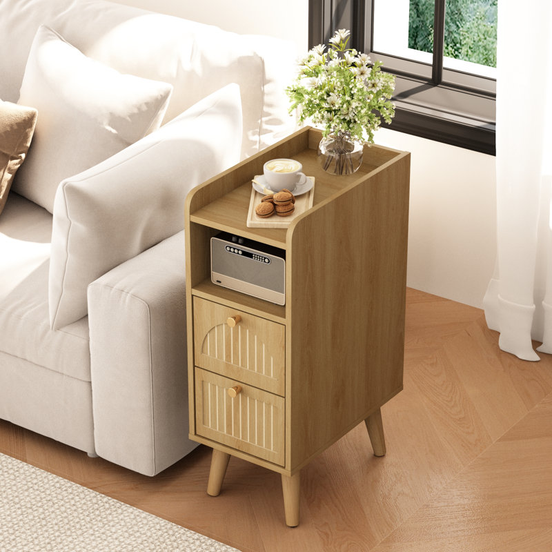 Table de chevet étroite en bois massif avec 2 tiroirs Adalia, Naturel