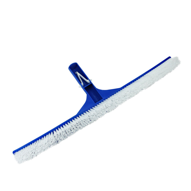 Brosse murale 18 po
